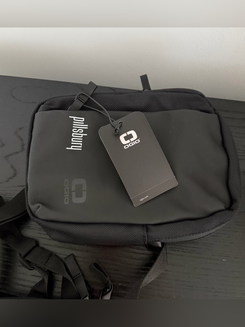 🖤 OGIO Pillsbury Crossbody Bag — NWT